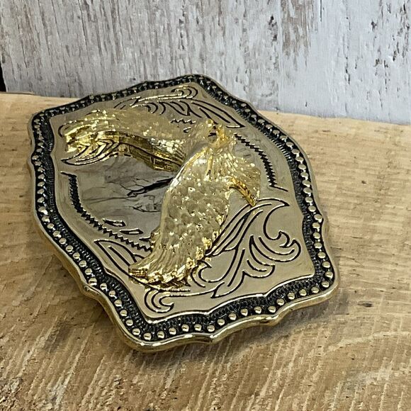 Soaring Eagle Belt Buckle Mens Western Patriotic Engraved Gold Tone - Picture 5 of 5